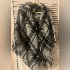 Modena One Size Poncho